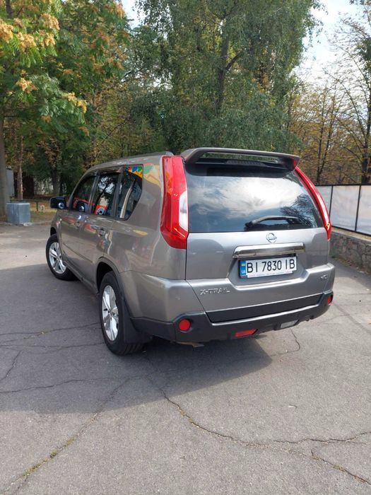 Nissan X-trail 2012
