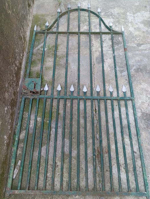 Portão  de ferro