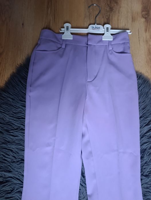 Eleganckie spodnie dzwony