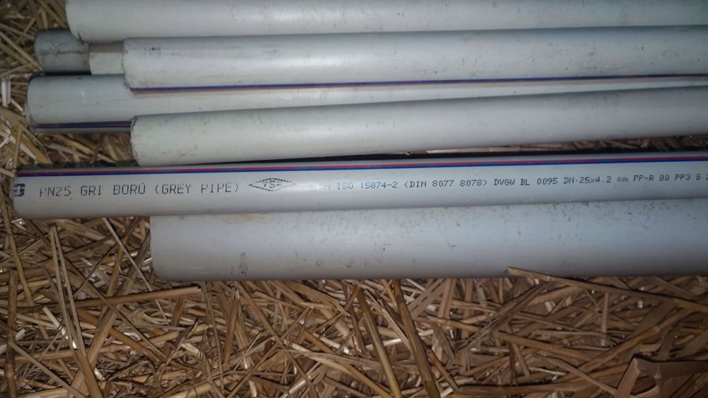 Продам пп трубу 25діаметр