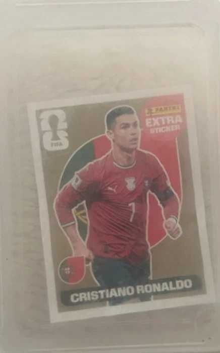 Extra sticker Ronaldo Gold
