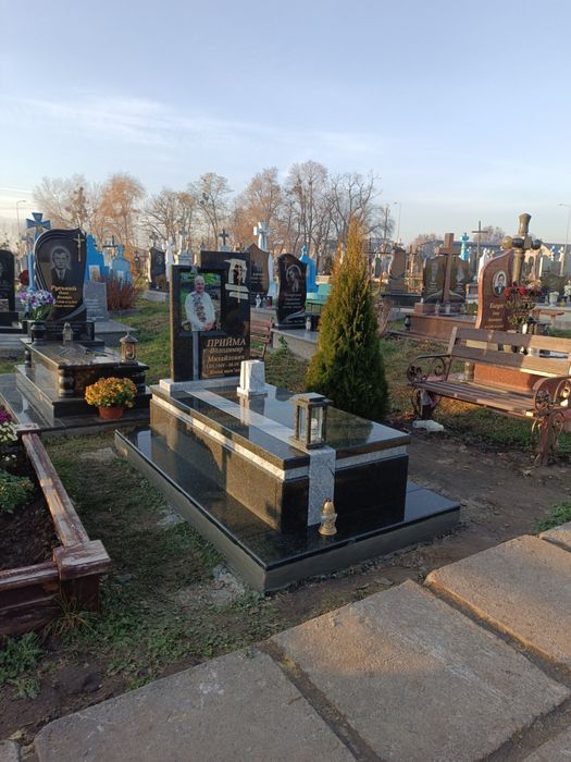 Виготовлення пам'ятників