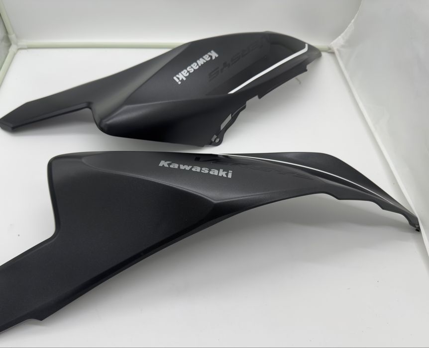 Kawasaki versys 650 bok boczek owiewka Lewa