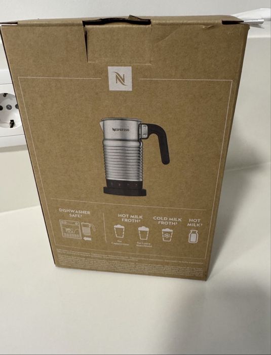 Nespresso Aeroccino 4 ( novo )