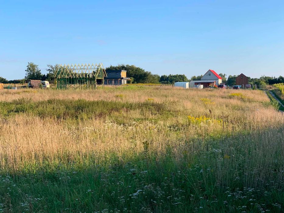 Działka nad jeziorem Steklin