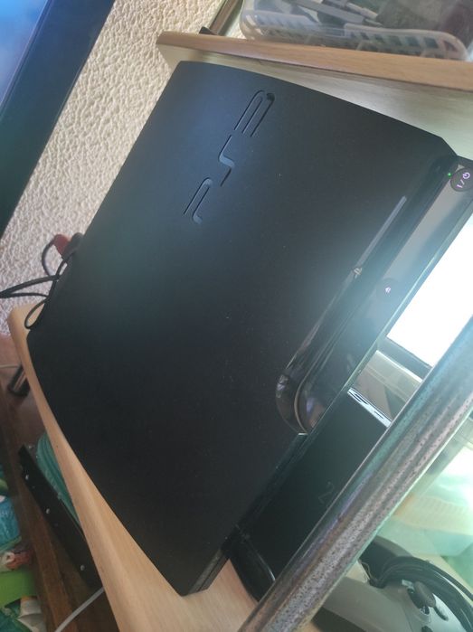 PS3 Slim desbloqueada cfw Rogério dex
