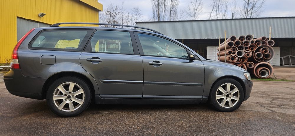 Volvo-V50 2.0 дизель 2005 рік для військових