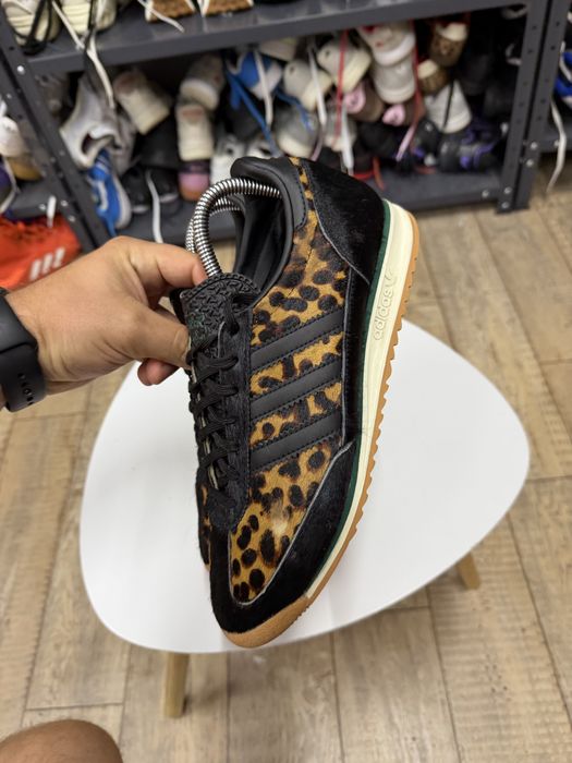 Оригінальні жіночі кросівки леопар Adidas SI 72 Leopard JI0187
