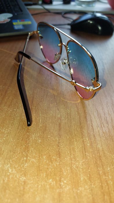 Очки двухцветные солнцезащитные