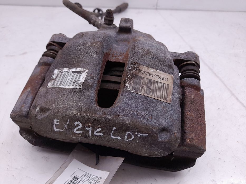 Pinça travão / maxila de travão frente direita PEUGEOT 2008 I (CU_)