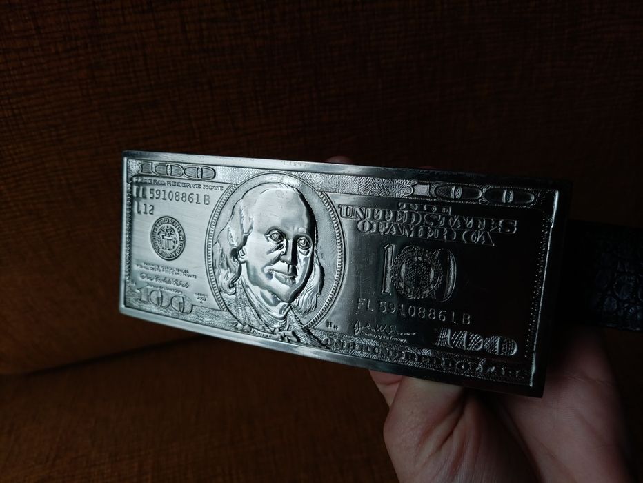 пряжка для ремня 100 долларов