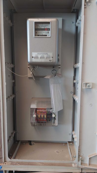 Sprzedam rozdzielnię budowlaną