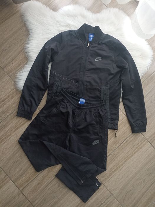 Підлітковий костюм nike