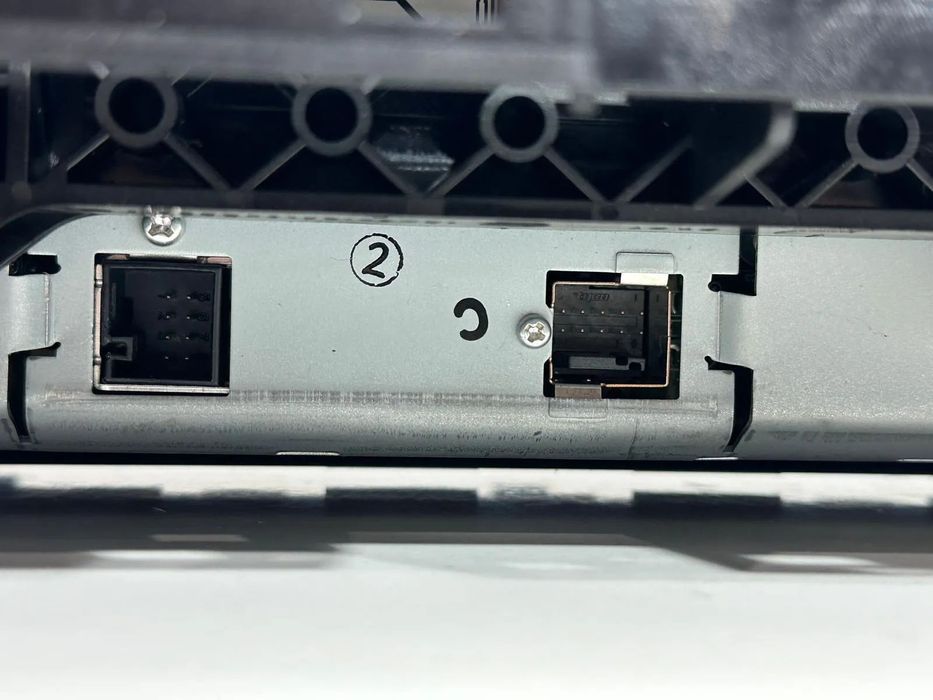 Ecrã / Display Rádio - Mercedes C (W204)