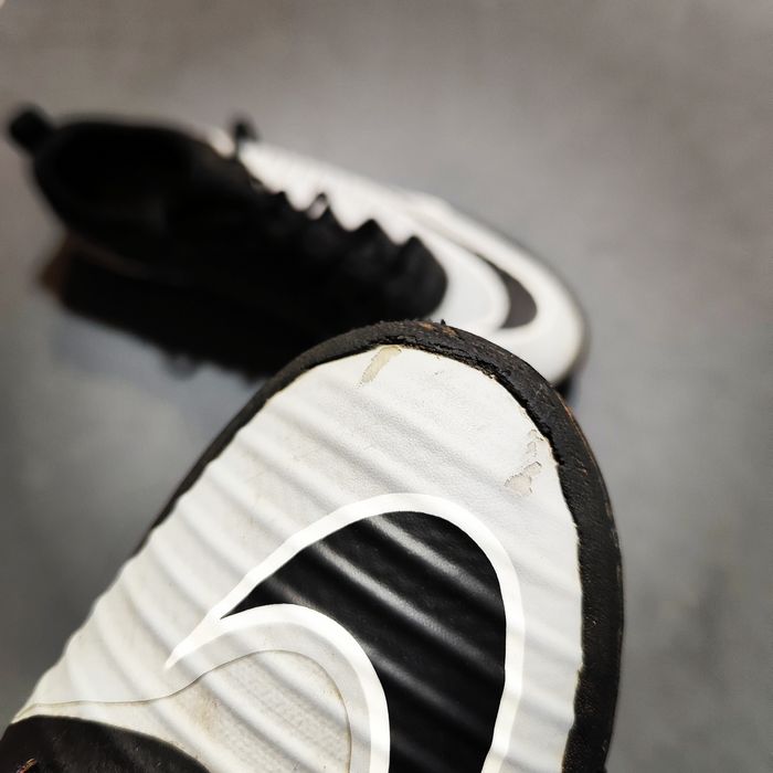 Turfy Nike MercurialX Finale TF 44