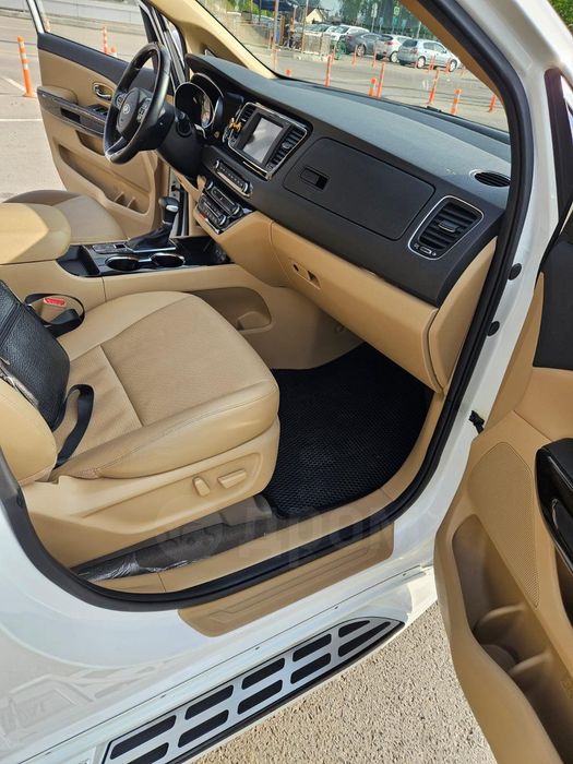 2018 KIA Carnival 2018 2.2 дизель