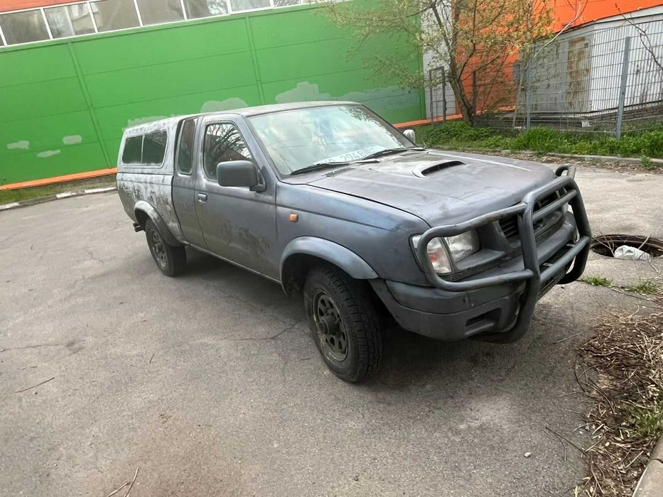 Продам Nissan pickup