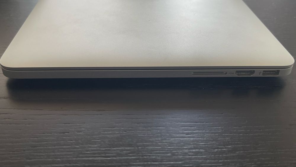 MacBook Pro Retina 13" - SSD 256gb 16GB RAM | Bateria em otimo Estado