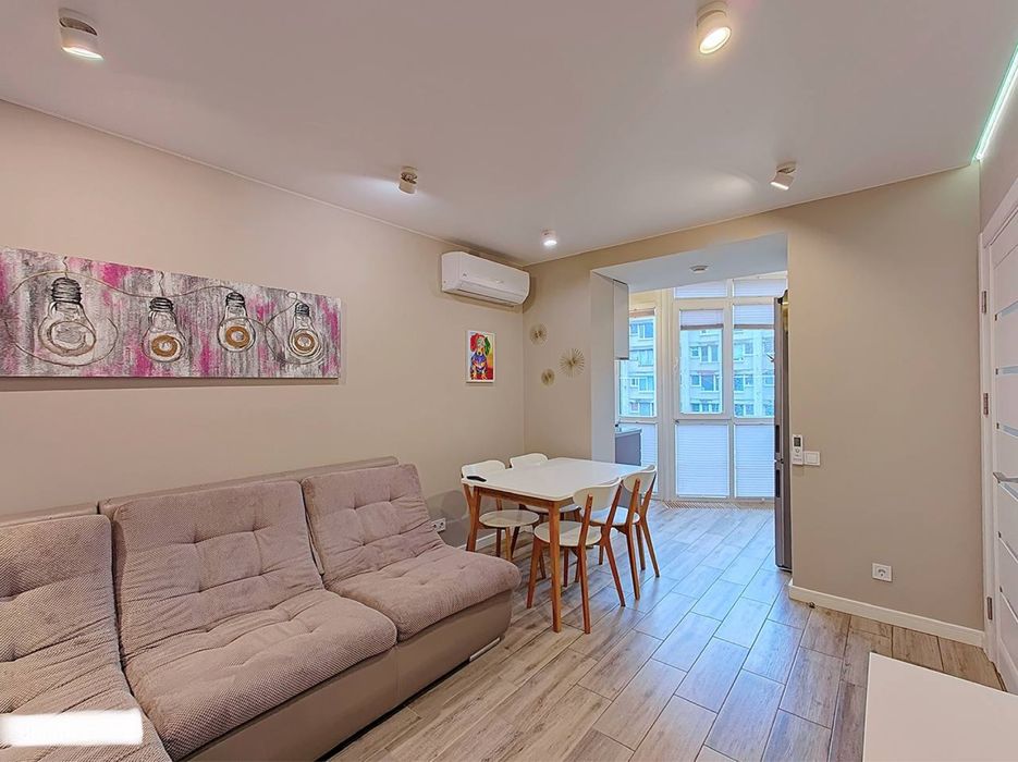 Продам 2-к кв 60м2 с ремонтом в ЖК River Park ж/м Победа