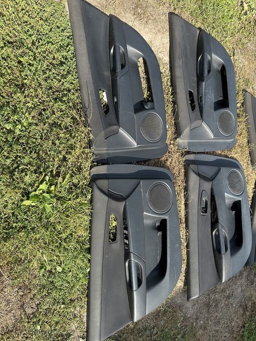 Карти дверні обшивка карты Mazda 3 bk Мазда бк 03-09 сідан хатчбек