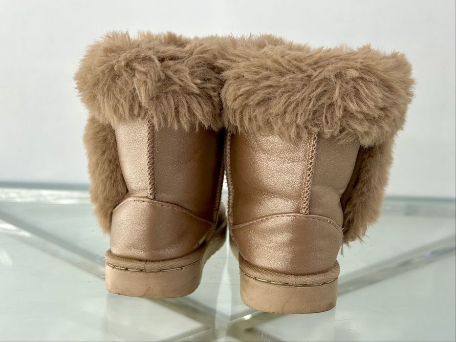 Ocieplane zimowe śniegowce kozaki mukluki r.25. ciepłe