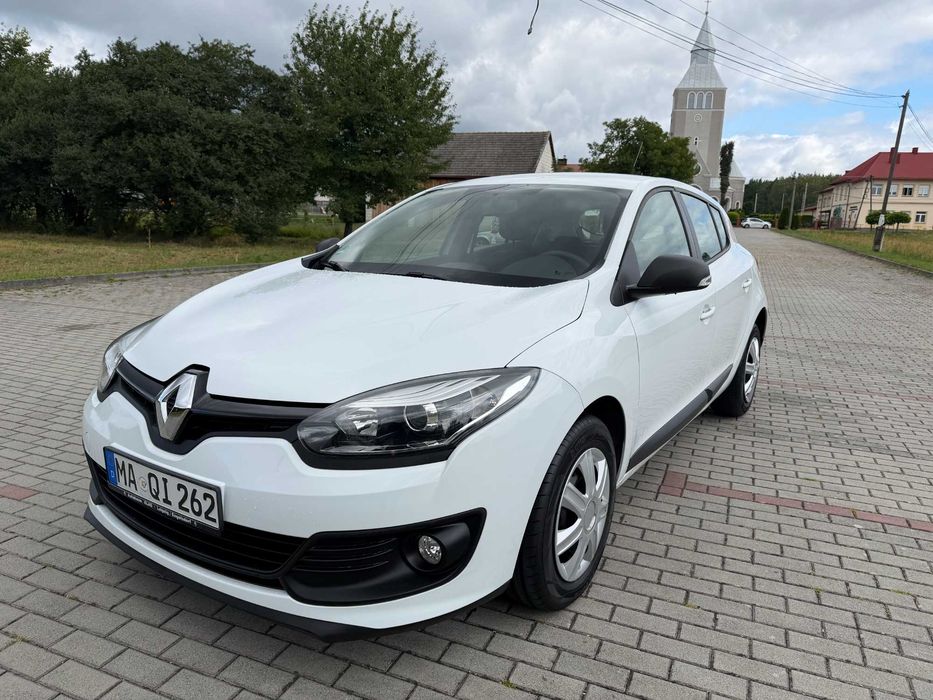 Renault Megane 2014- Rezerwacja