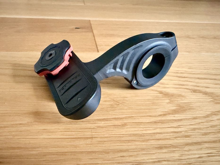 Uchwyt rowerowy etui spigen gear lock jak quad lock iphone 12 pro