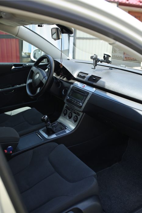 Volkswagen Passat B6 1.6 FSI
