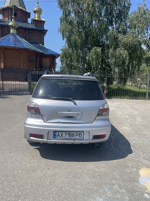 Mitsubishi Outlander  2007