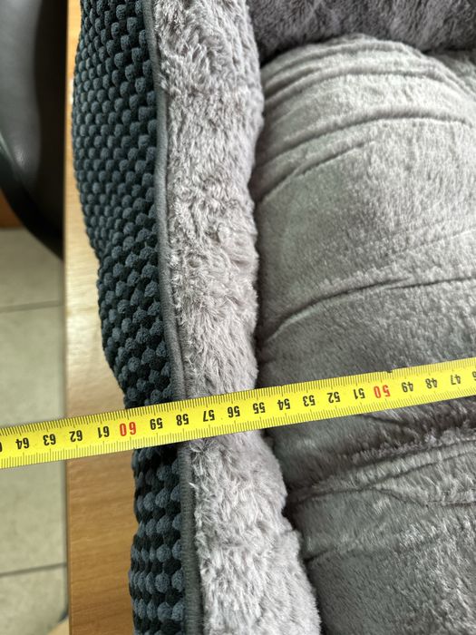 Затишний лежак для собак 80х60 см (розмір L)