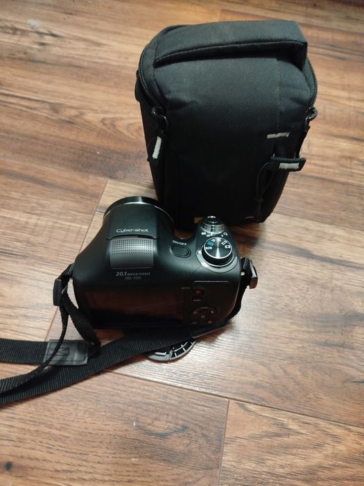 Aparat Sony cyber shot DSC-H300