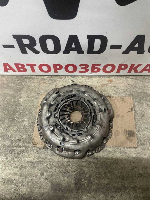 Корзина щіплення сцепления Nissan Navara D40. Nissan Pathfinder R51