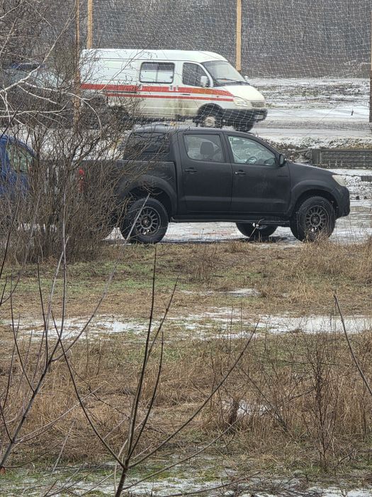 Toyota Hilux 2013 2.5 МКПП для ЗСУ