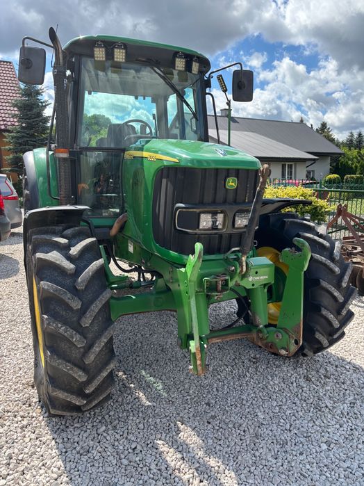 Ciągnik rolniczy John Deere 6320