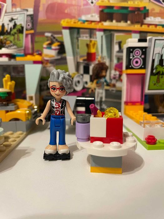 LEGO 41349 Friends Wyścigowa restauracja