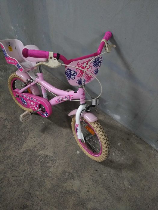 Bicicleta de menina