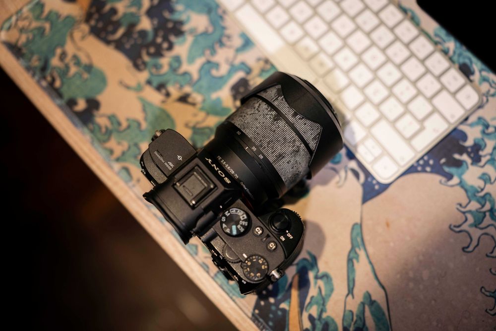 Sony a7III + 28-70