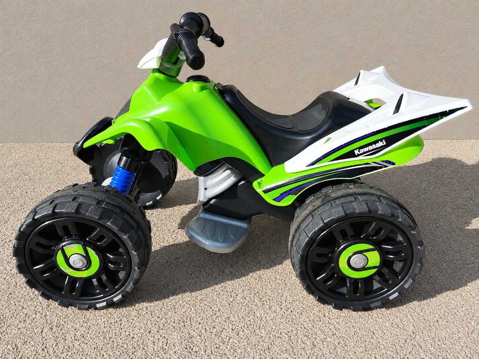 Moto 4 Elétrica (quadriciclo criança) - Kawasaki - Injusa