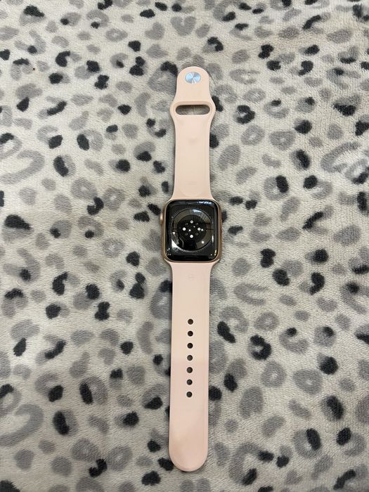 Apple Watch SE 44mm