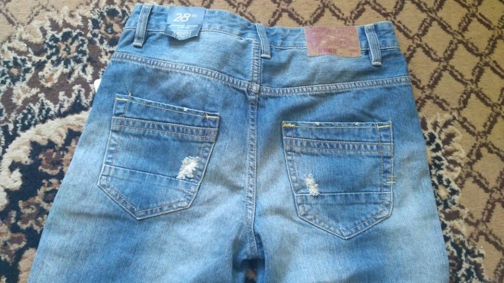 Шорты джинсовые C&A