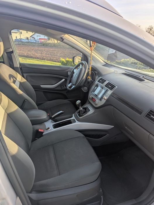 Ford Kuga Do Negocjacji