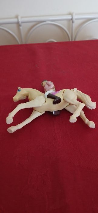 Barbie com cavalo, Burger King de 2002