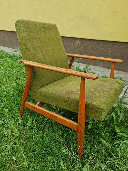 Fotel PRL Śnieżnik Henryk Lis 300-190