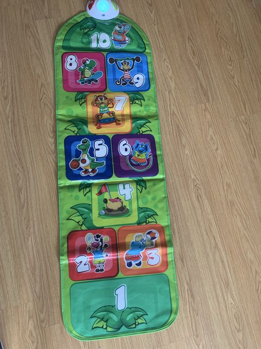 CHiCCO Elektroniczna mata do gry w klasy
