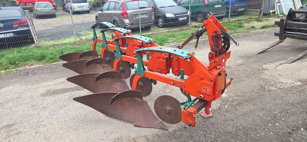 pług kverneland 4 skibowy VARIO