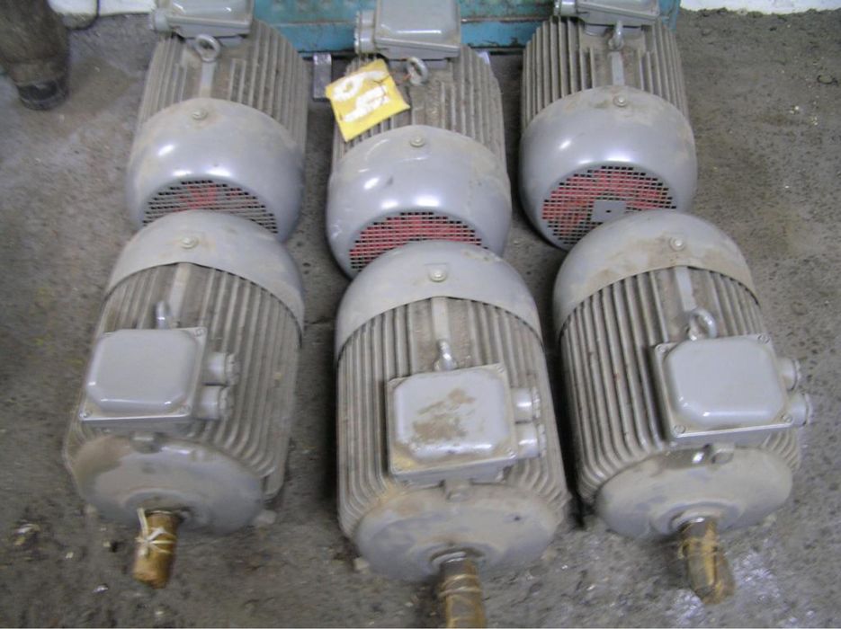 Продам электродвигатели электродвигатель асинхронные електродвигун