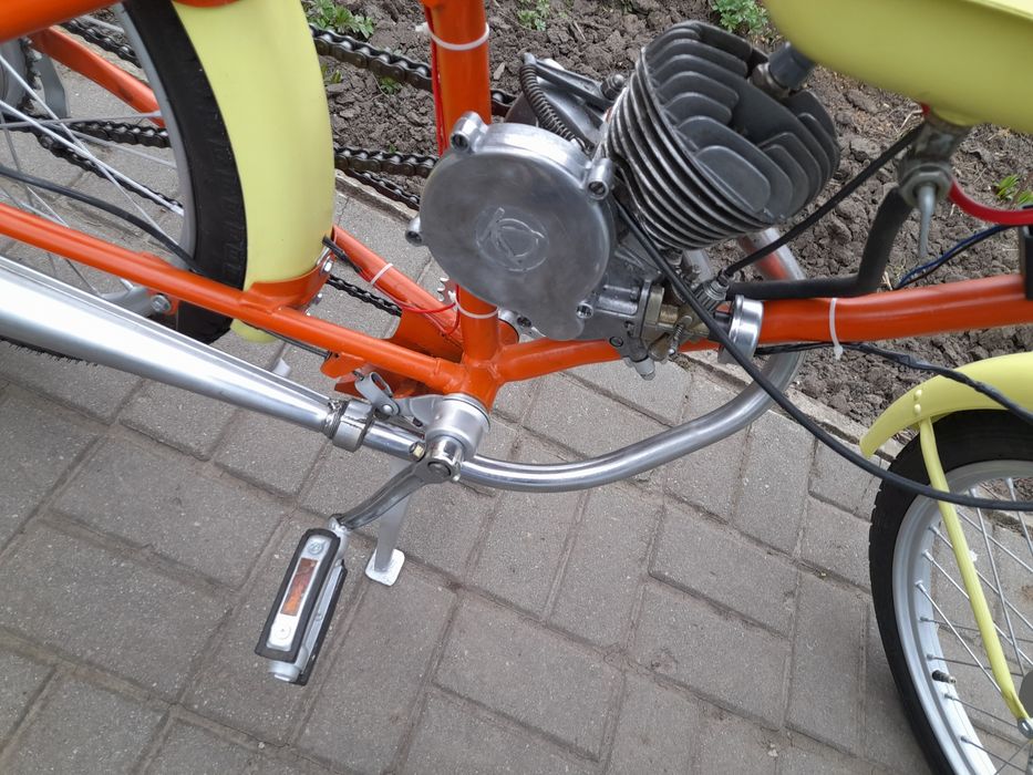 Лёгкий мопед Рига 13( после реставрации).