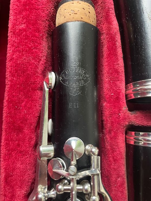 Clarinete Buffet Crampon E11