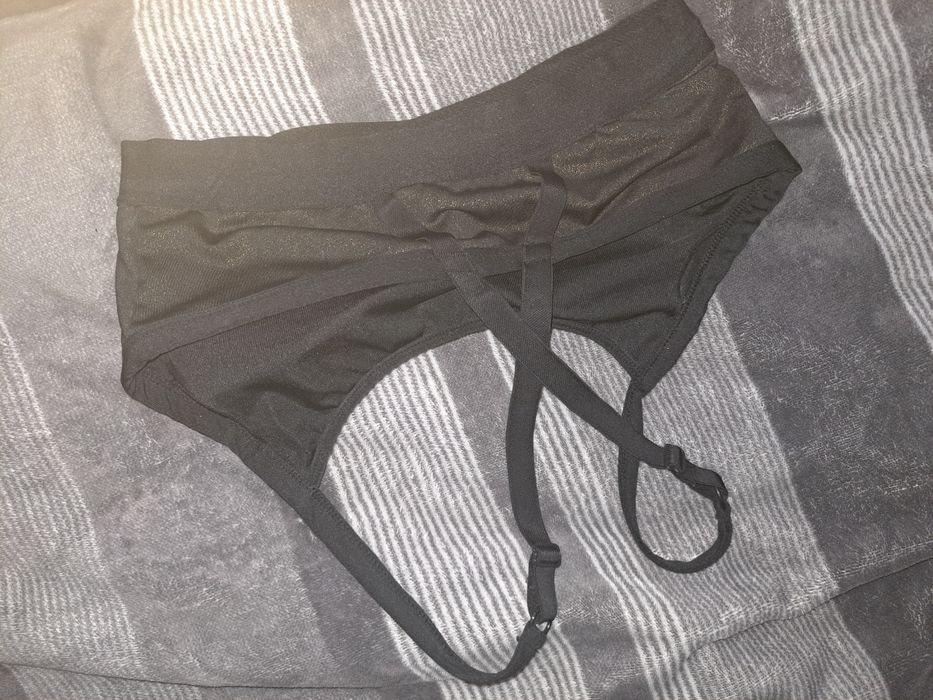 Top sportowy- stanik.