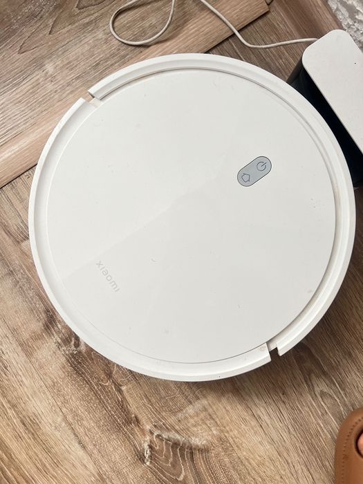 XIAOMI Vacuum E10 EU Робот-пилосос вологе і сухе прибирання Оригінал